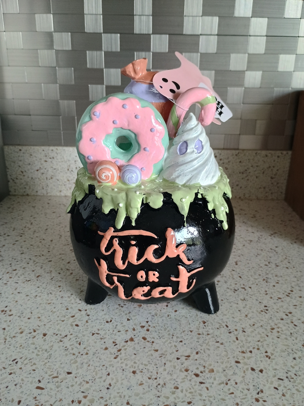 Sweet Treats Slime Cauldron Trick or Treat Halloween NEW